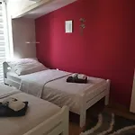 Seaview Apartment