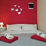 Seaview Apartment